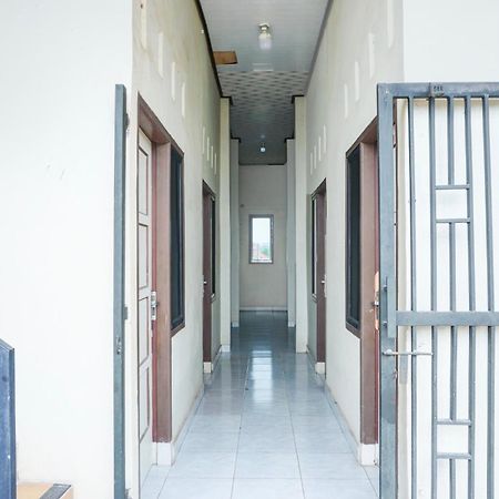 Hotel O Sukarame Near Universitas Islam Negeri Raden Intan Lampun Formerly Hotel Wisma Tri Handayani Bandar Lampung Dış mekan fotoğraf